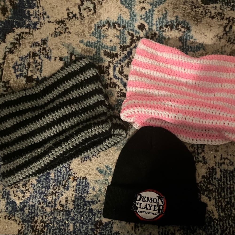 Demon slayer and kitty beanies for sale bundle 40 separate 15